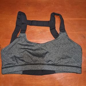 Born Primitive sports bra